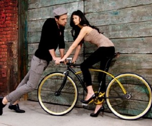 Equinox has teamed up with bicycle specialist Derringer to create a superb, limited e...