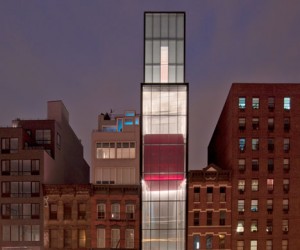 The Sperone Westwater gallery by Foster + Partners architects opened in New York earl...