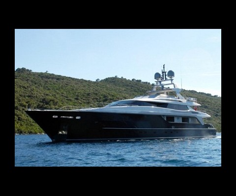The 43-metre Le Yana superyacht is a beautiful vessel that has just gone on sale with JamesList.She can sleep 10 guests in five guest rooms, while features include a gorgeous sun deck, Weng floors and lime teak walls.