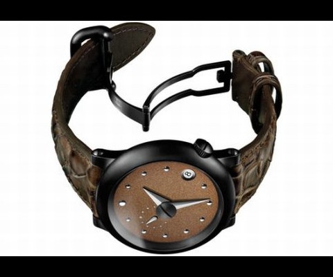 Bottega Veneta, the Italian luxury goods house best known for its signature leather goods, has now teamed up with renowned Swiss watchmaker Girard-Perregaux for its first ever watch, the BVX