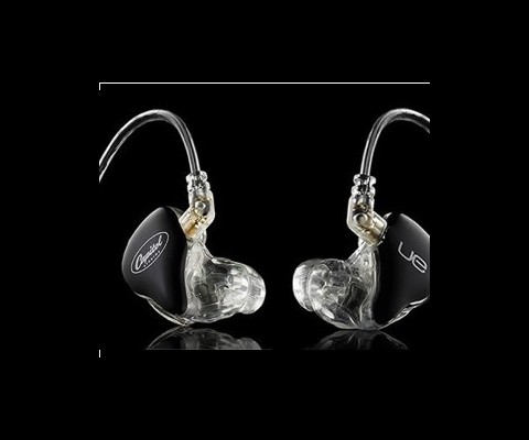 Designed for studio use, these monitors offer impeccable sound with equally immaculate styling. 