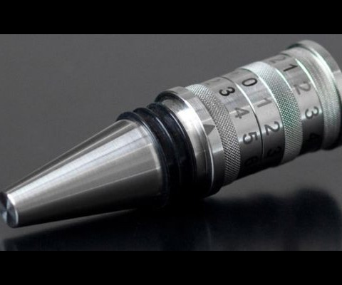 Designer George Lee has created a beautiful machine wine stopper that incorporates a method for remembering the date of uncorking. 