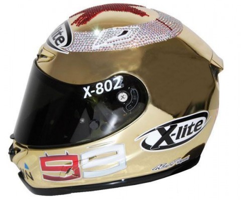 Fiat Yamaha rider Jorge Lorenzo crowned his MotoGP World Championship with a win at the final round in Valencia on 7th November 2010, wearing an extremely special version of his X-Lite X-802 helmet.