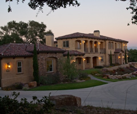 This nearly 6,000 sq. ft. homes sits on almost 5 acres and is impressive from the moment you pull into the drive. Perched on a hillside, the window placements utilize the spectacular views of valleys and hillsides.