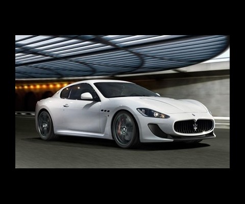 Following the news that Maserati was producing a GranTurismo MC Stradale, the automaker has released a slew of photos depicting the new model. The engine delivers 450 horsepower while the GranTurismo's chassis has been exceptionally highly tuned, and as a result, it boasts genuine racing quality.