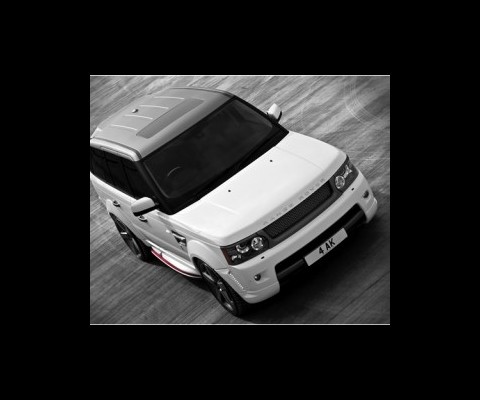 The Range Rover Sport 3.0TD V6 Davis Mark II Limited Edition, is the latest tuned Range Rover from Project Kahn. The original car is a 2011 Range Rover Sport, various styling upgrades were done on the car, floating roof, side vents, drilled aluminum pedals, side steps, air vent trims, to name a few. Cosworth decided to give a finishing touch to the car, doing an upgrade on the turbo diesel V6 engine that now develops 304 horsepower.