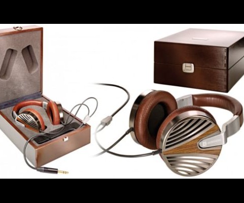 Ultrasone AG, the firm that gave us the Edition 8 Palladium headphones and the luxurious Edition 9  headphones, has now announced the release of its first open back special edition headphone – Edition 10. The limited edition, high-end Edition 10 headphones from the German headphone manufacturer are made from a range of luxury materials.
