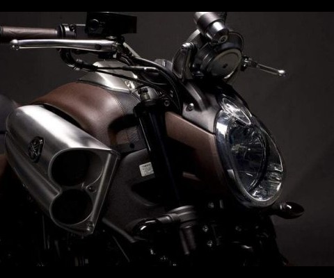 Yamaha and Hermes have teamed up to create a one-off version of the V-Max model motorcycle.